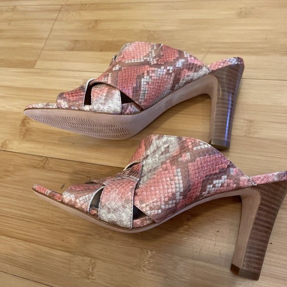 johnston murphy Pink Snake Leather Slide Nwob 8 NEW - Picture 2 of 11